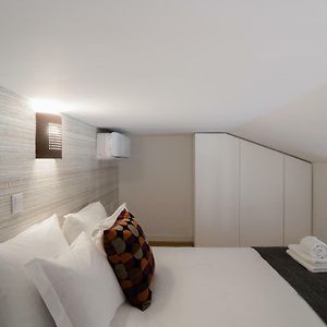 Vila Madre Deus II (New)